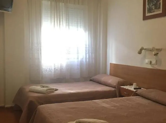 Miraflores Vandrarhem Zaragoza