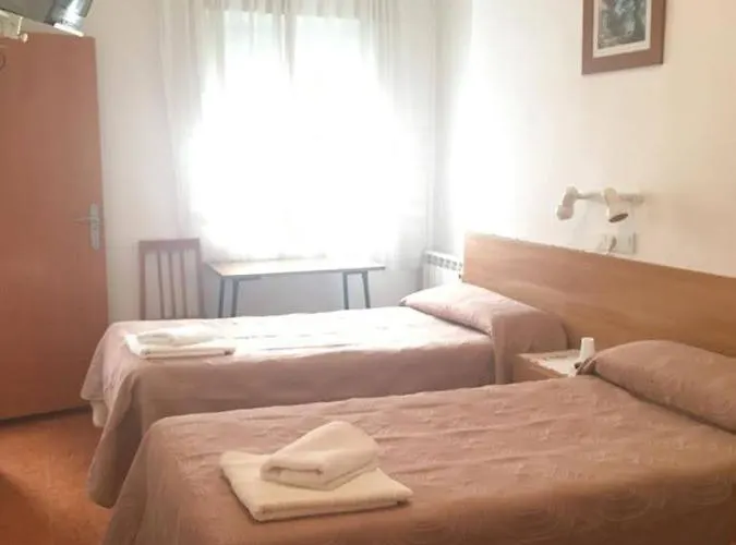 Miraflores Vandrarhem Zaragoza